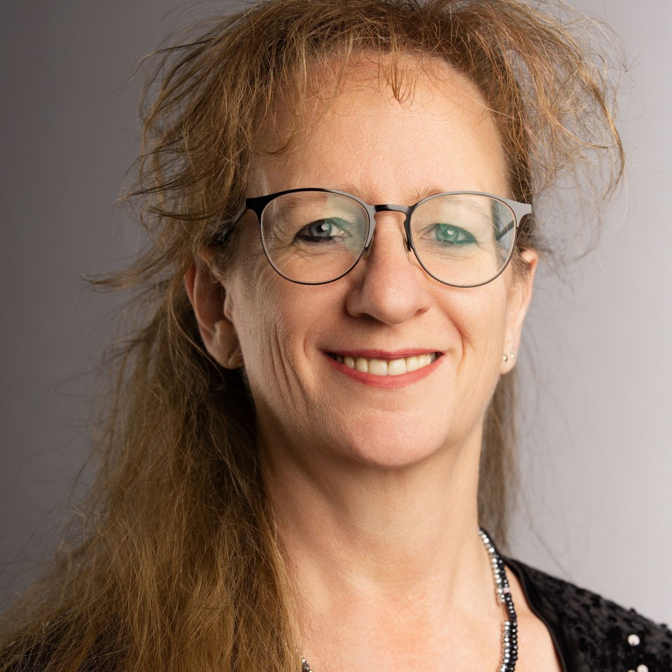 Almut Schmitz